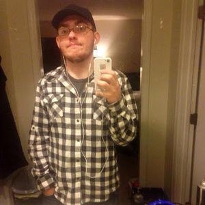 Meet your Posher, Derek